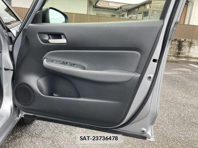Honda FIT 2020-08 8829453-23