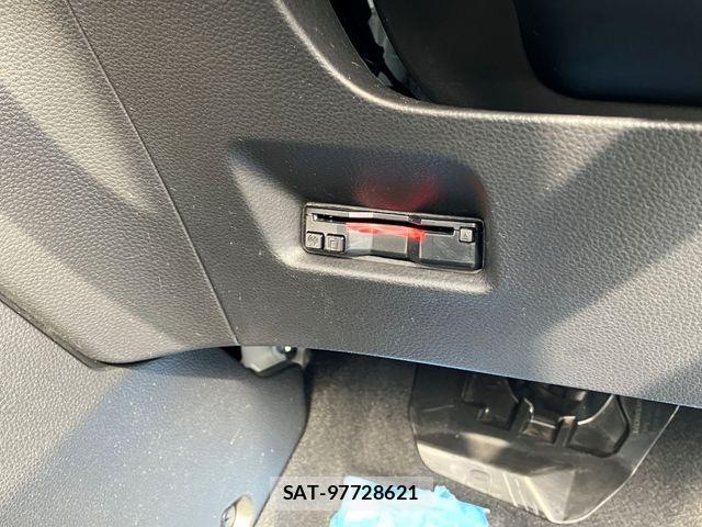 Honda FIT 2023-06 8829448-8
