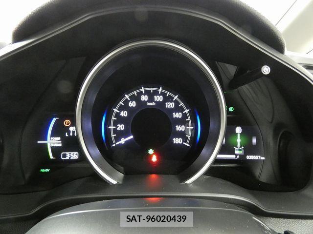 Honda FIT HYBRID 2017-08 4593734-12