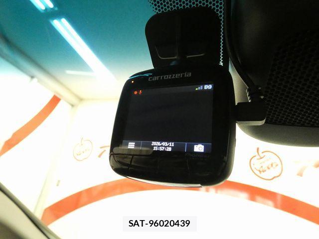 Honda FIT HYBRID 2017-08 4593734-18