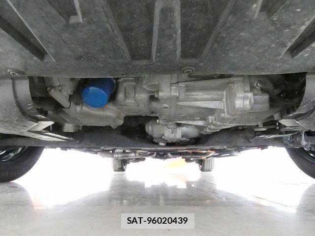 Honda FIT HYBRID 2017-08 4593734-5