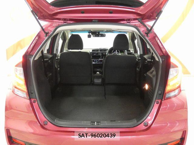 Honda FIT HYBRID 2017-08 4593734-6