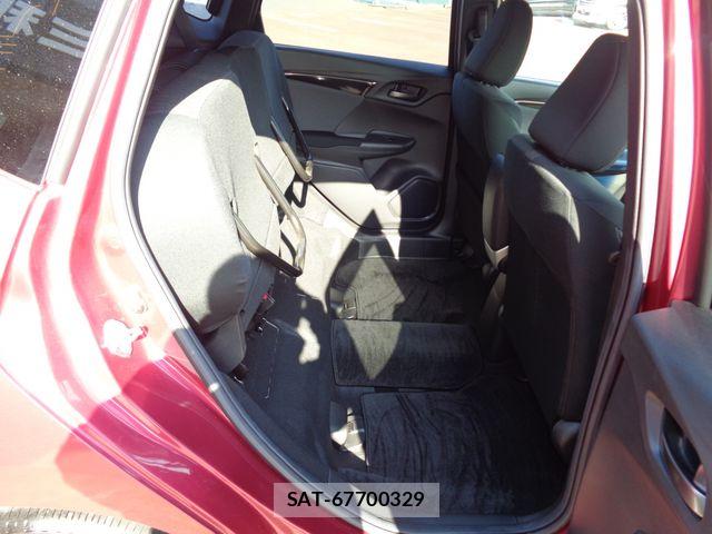 Honda FIT HYBRID 2018-04 4959484-13