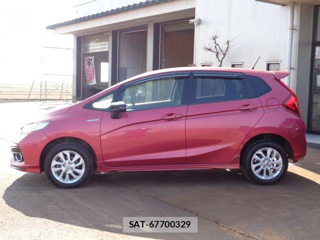 Honda FIT HYBRID 2018-04 4959484-5