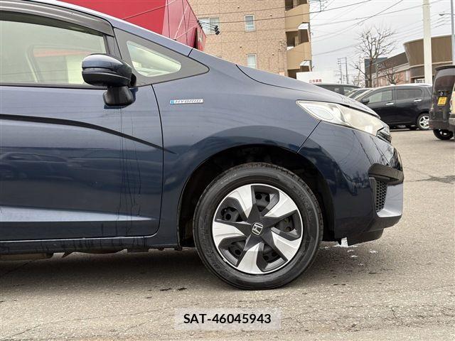Honda FIT HYBRID 2016-04 6276466-11