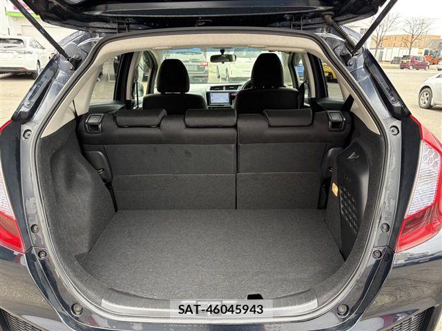 Honda FIT HYBRID 2016-04 6276466-16