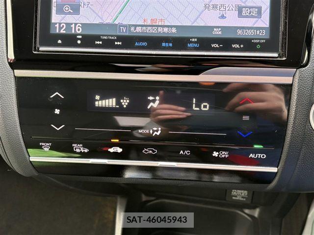 Honda FIT HYBRID 2016-04 6276466-24
