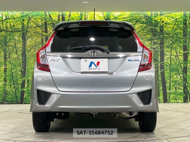Honda FIT HYBRID 2016-05 6716314-15