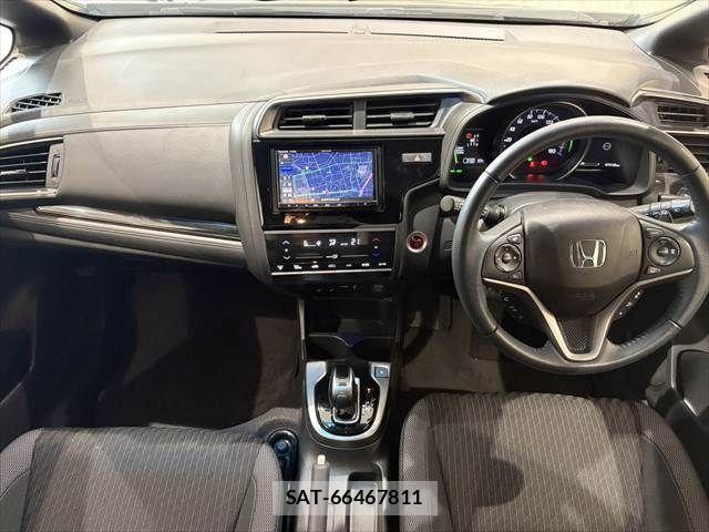 Honda FIT HYBRID 2019-03 6906255-2