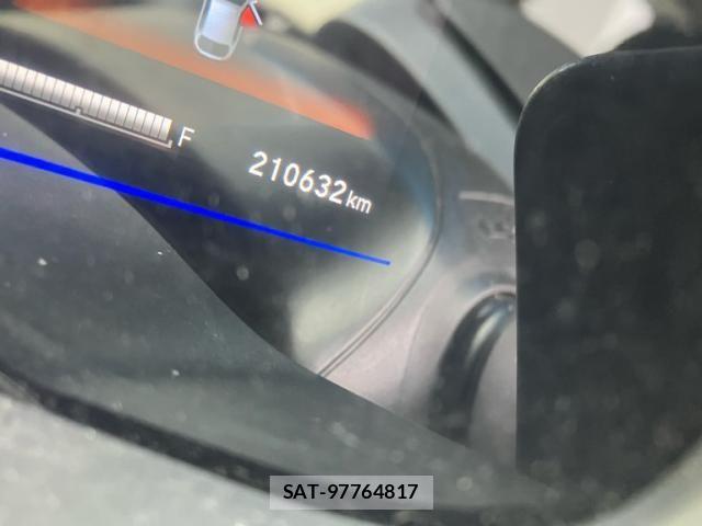 Honda FIT HYBRID 2015-07 7219576-26