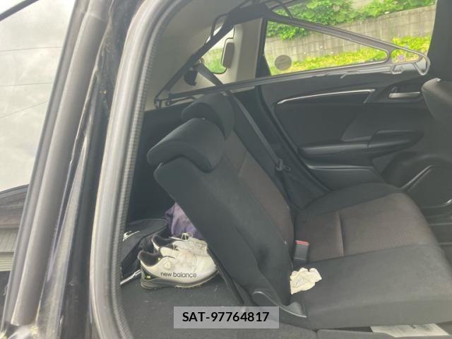 Honda FIT HYBRID 2015-07 7219576-8