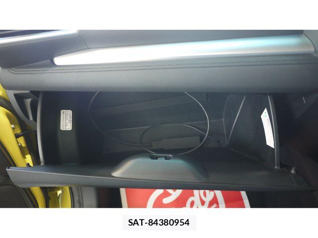 Honda FIT HYBRID 2016-05 7219574-16