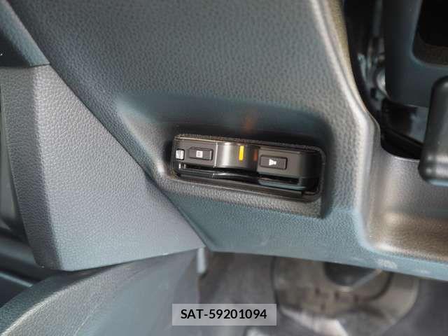 Honda FIT HYBRID 2018-10 7219575-15