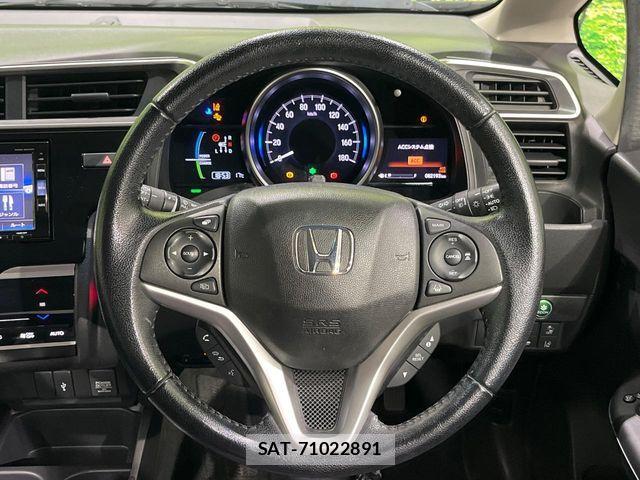 Honda FIT HYBRID 2018-04 7251039-11