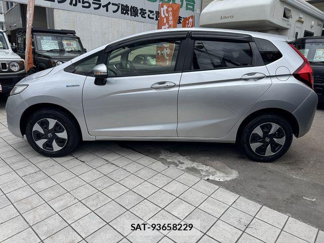 Honda FIT HYBRID 2016-09 7272034-8