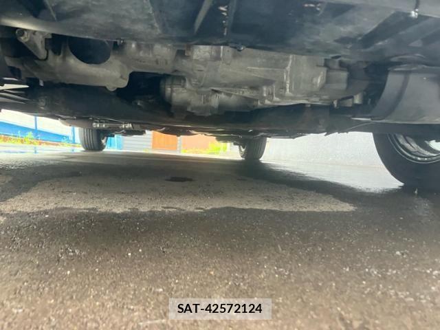Honda FIT HYBRID 2018-08 7358094-9