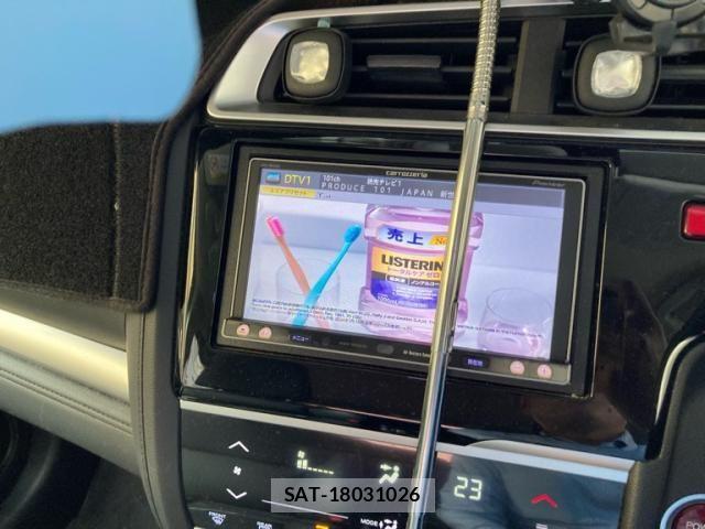 Honda FIT HYBRID 2014-07 7358095-11
