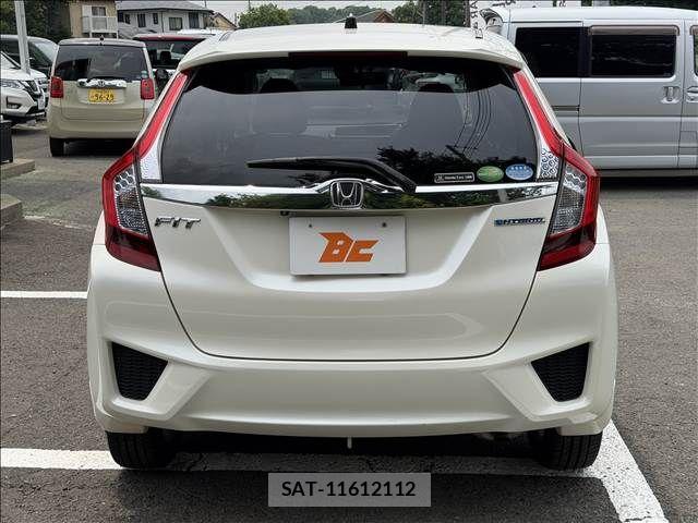 Honda FIT HYBRID 2014-05 7454796-22