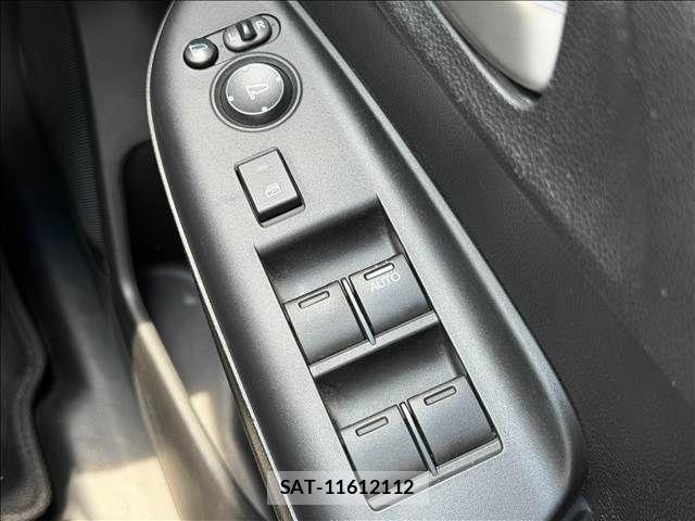 Honda FIT HYBRID 2014-05 7454796-28