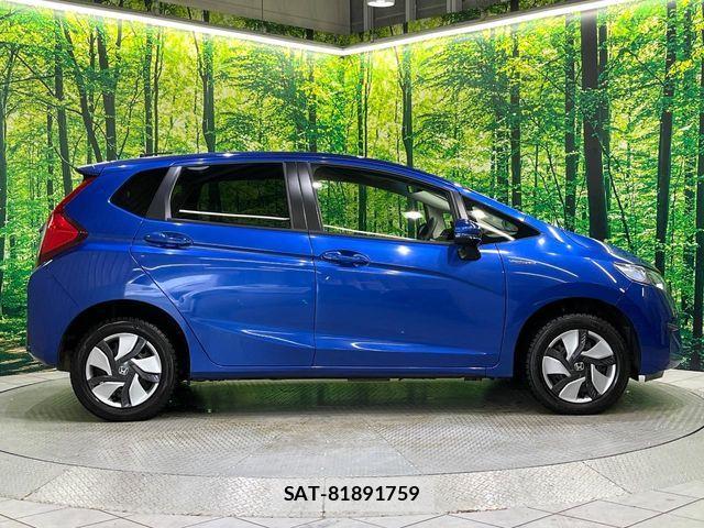 Honda FIT HYBRID 2014-03 7454795-17