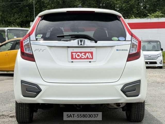 Honda FIT HYBRID 2014-07 7454797-18