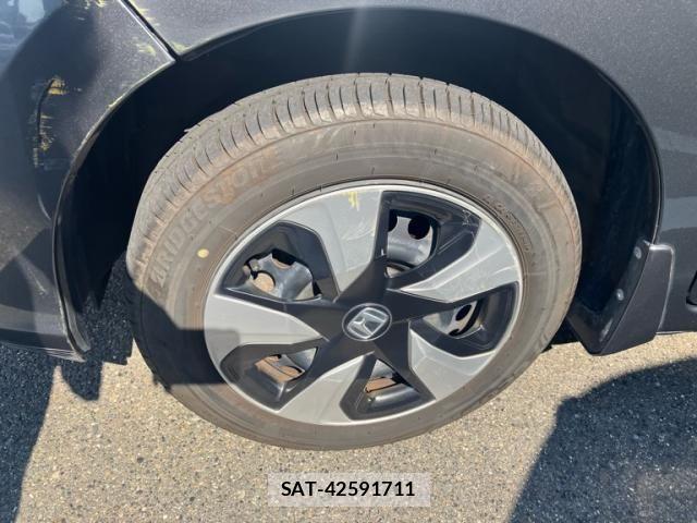 Honda FIT HYBRID 2018-03 7785577-4
