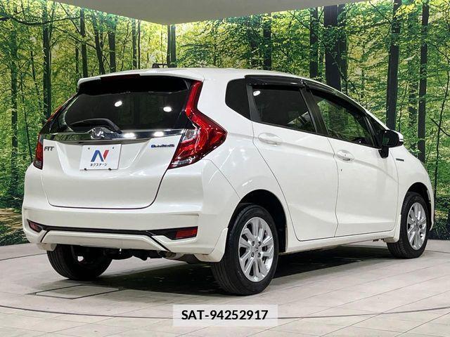 Honda FIT HYBRID 2017-06 7785578-16