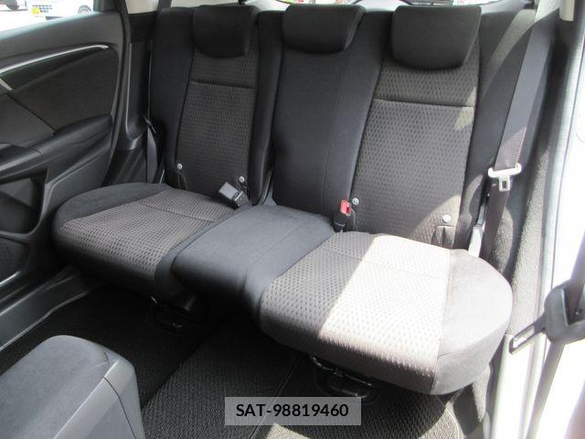 Honda FIT HYBRID 2019-05 7979476-27
