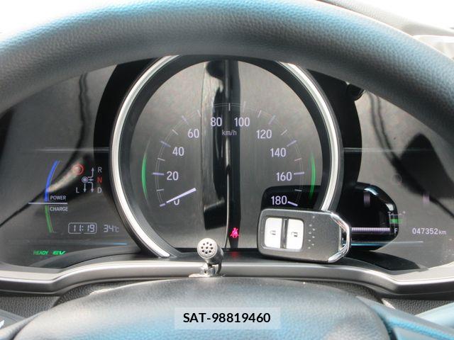 Honda FIT HYBRID 2019-05 7979476-4