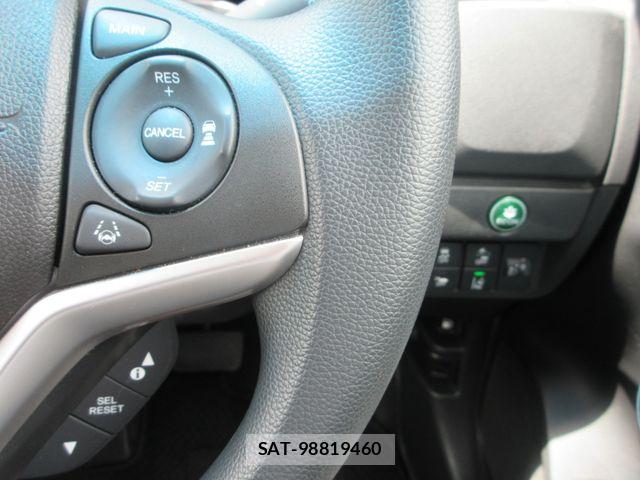 Honda FIT HYBRID 2019-05 7979476-5