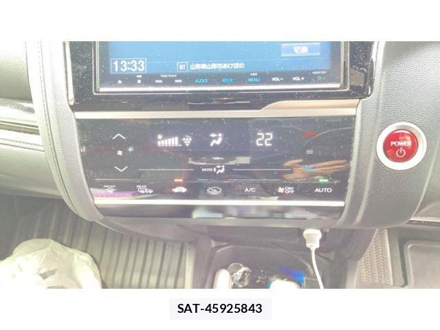 Honda FIT HYBRID 2017-03 8074025-8