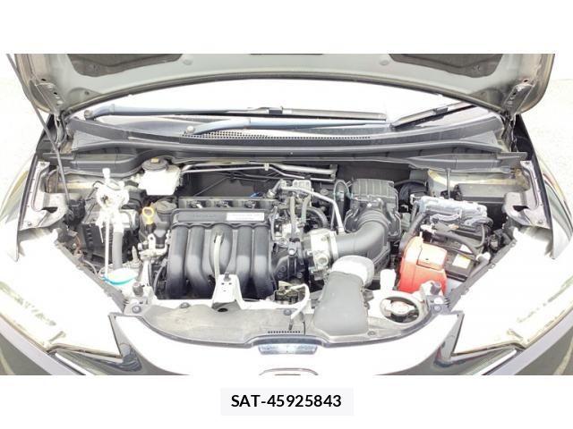 Honda FIT HYBRID 2017-03 8074025-12