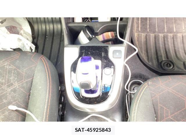 Honda FIT HYBRID 2017-03 8074025-7