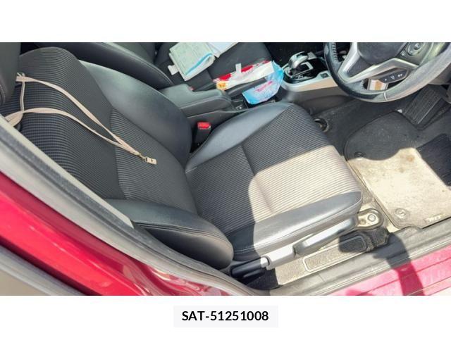 Honda FIT HYBRID 2018-02 8074026-10