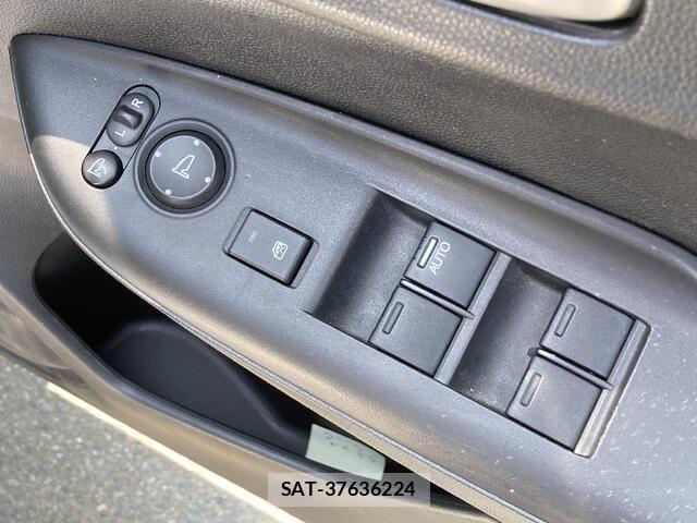 Honda FIT HYBRID 2015-01 8230342-13