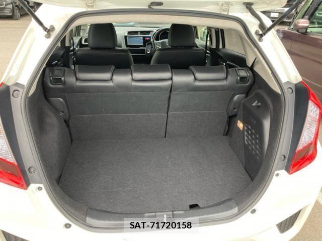 Honda FIT HYBRID 2017-02 8336183-10