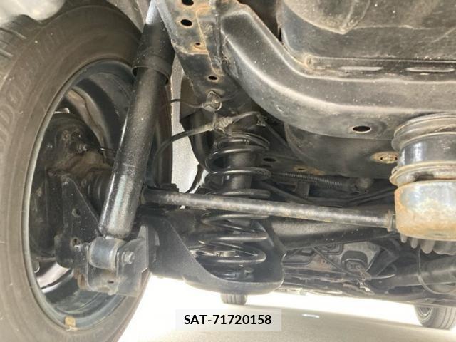 Honda FIT HYBRID 2017-02 8336183-13