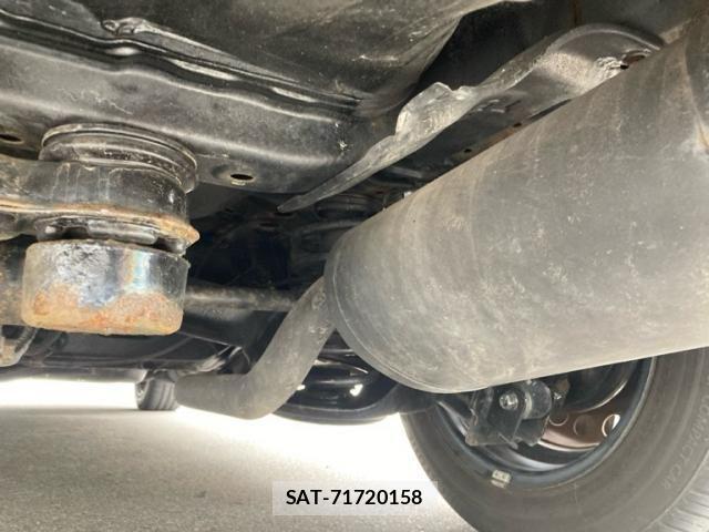 Honda FIT HYBRID 2017-02 8336183-14