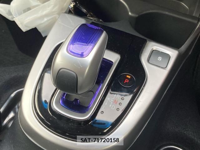 Honda FIT HYBRID 2017-02 8336183-27