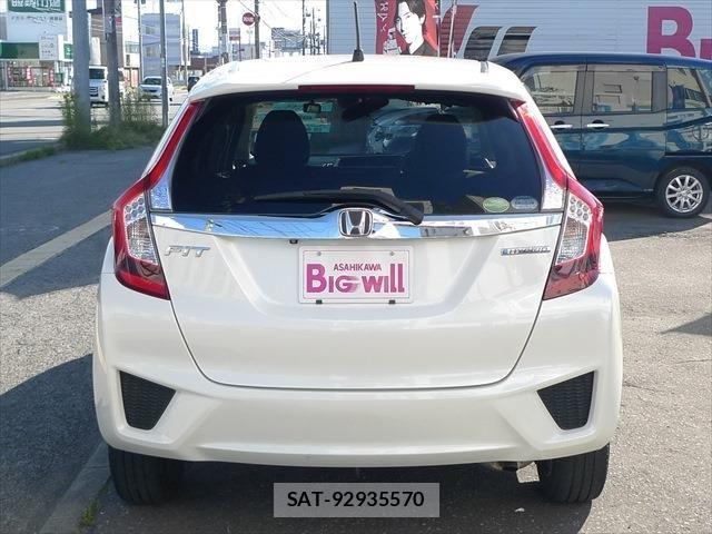 Honda FIT HYBRID 2014-02 8336182-2