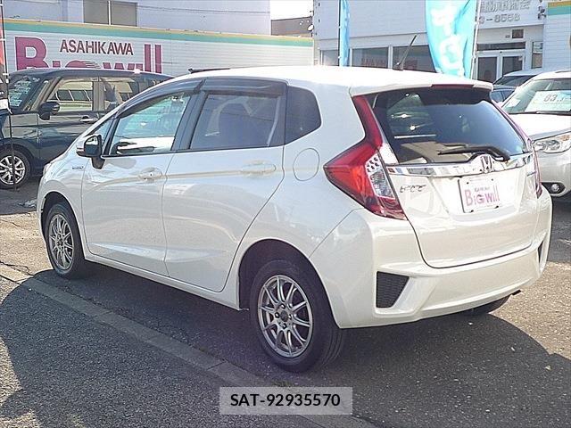 Honda FIT HYBRID 2014-02 8336182-3