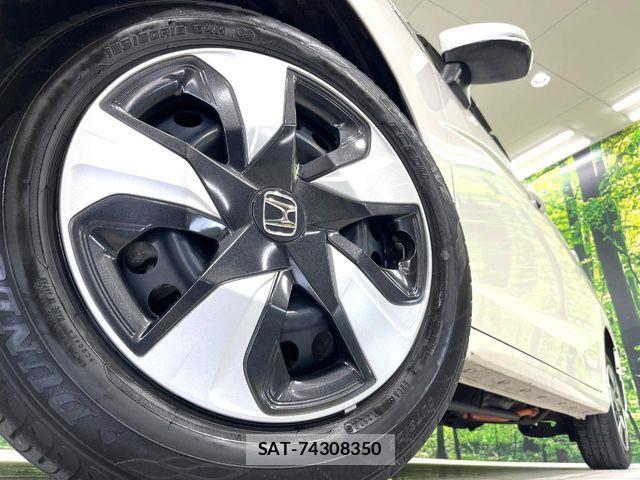 Honda FIT HYBRID 2017-10 8354650-13