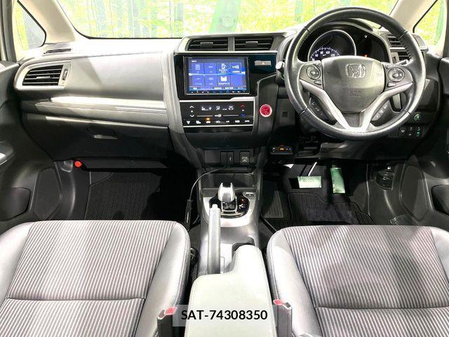 Honda FIT HYBRID 2017-10 8354650-1