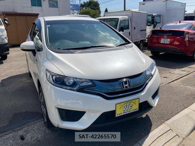 Honda FIT HYBRID 2014-11 8457651-2