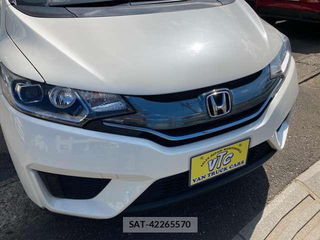 Honda FIT HYBRID 2014-11 8457651-3