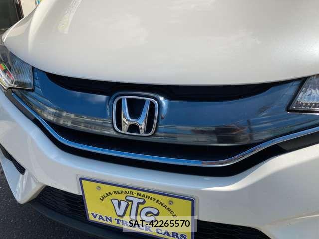 Honda FIT HYBRID 2014-11 8457651-5