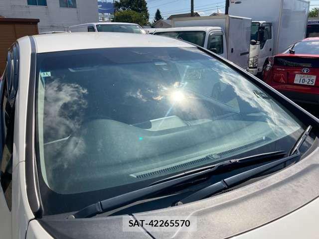 Honda FIT HYBRID 2014-11 8457651-8