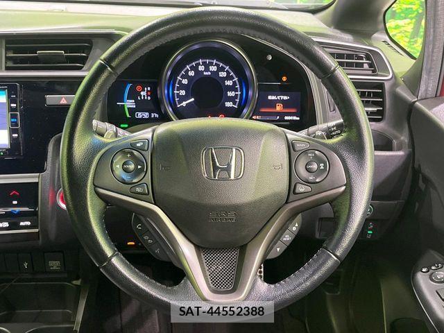Honda FIT HYBRID 2018-05 8627101-10