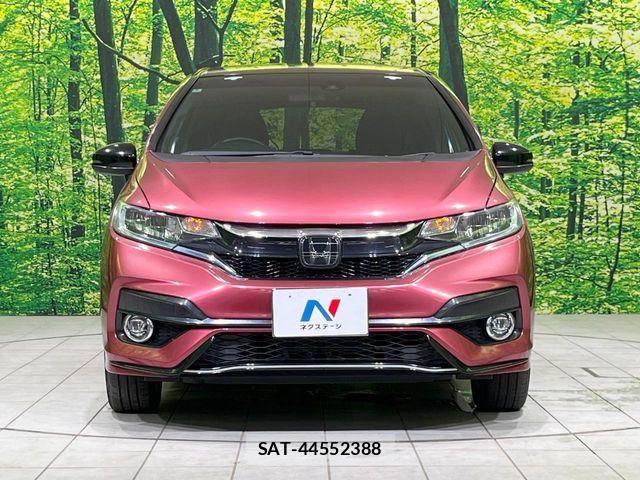 Honda FIT HYBRID 2018-05 8627101-13