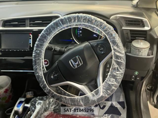 Honda FIT HYBRID 2014-10 8627102-16